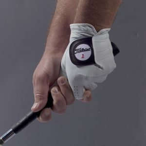 perfect golf grip for beginners - one stroke golf